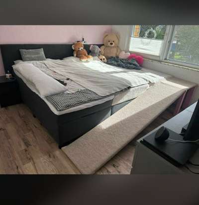 Darf der Hund bei Euch im Bett schlafen?-Beitrag-Bild