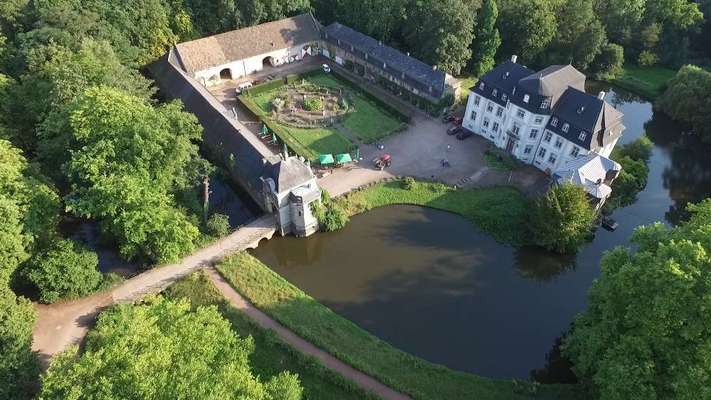 Windhunde - Treffen der besonderen Schönheiten
HERZLICH WILLKOMMEN-Beitrag-Bild