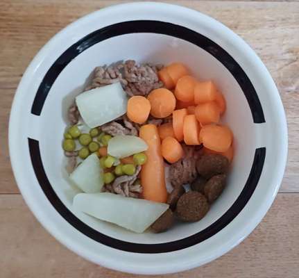 Zeigt her Eure Futternäpfe-Beitrag-Bild