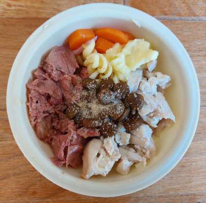 Zeigt her Eure Futternäpfe-Beitrag-Bild