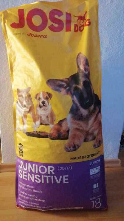 das richtige futter für großwerdene Welpen infos-Beitrag-Bild