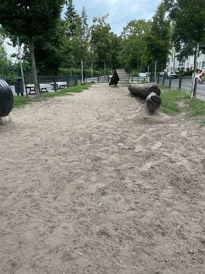 Hundeauslaufgebiet-Mittelbruchzeile-Bild