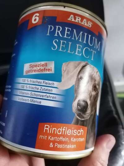 Suche hochwertiges Welpenfutter-Beitrag-Bild