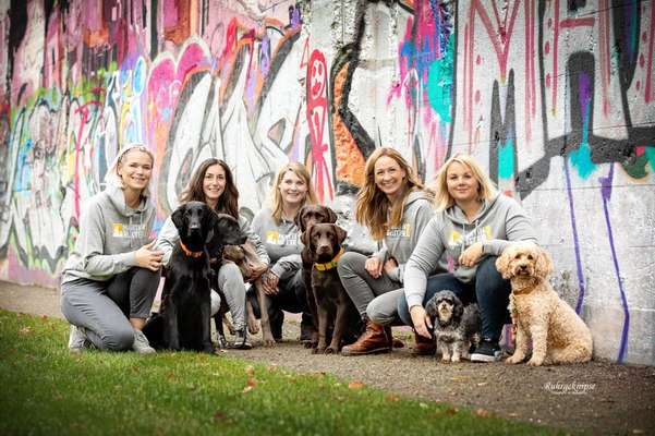 Hundeschulen-Martin Rütter DOGS Mülheim/Oberhausen - Larissa Müller-Bild