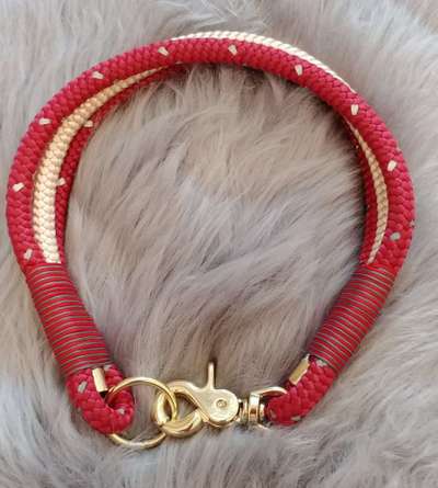 Neues Handmade Halsband-Beitrag-Bild