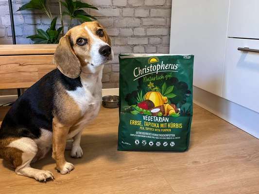tests-Vegetarisches Trockenfutter für Hunde im Test - Christopherus Vegetarian-Bild