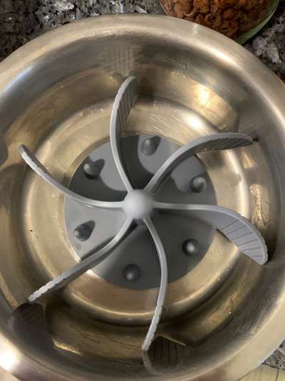 Zeigt her Eure Futternäpfe-Beitrag-Bild