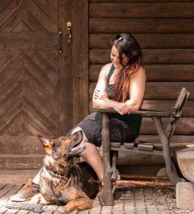 Hundeschulen-Pfotenperspektive-Bild