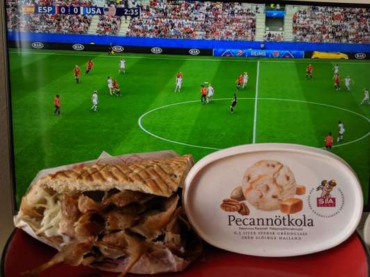 Freundschaftsanfragen-Beitrag-Bild