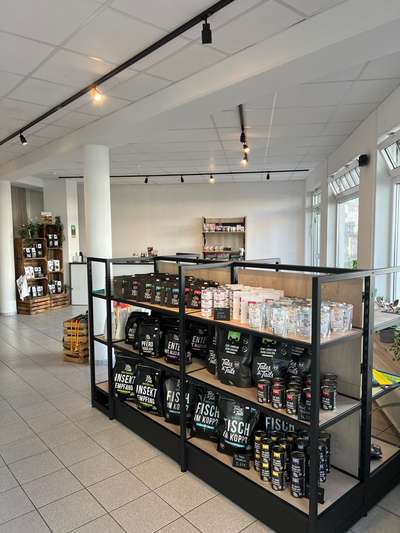 %{de_profession_title}-Premium Trocken- und Nassfutter-Bild