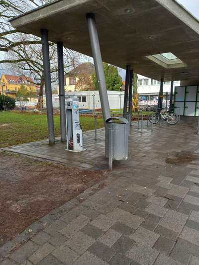 Giftköder-Hühnerfleisch Busbahnhof Fritzlar-Bild