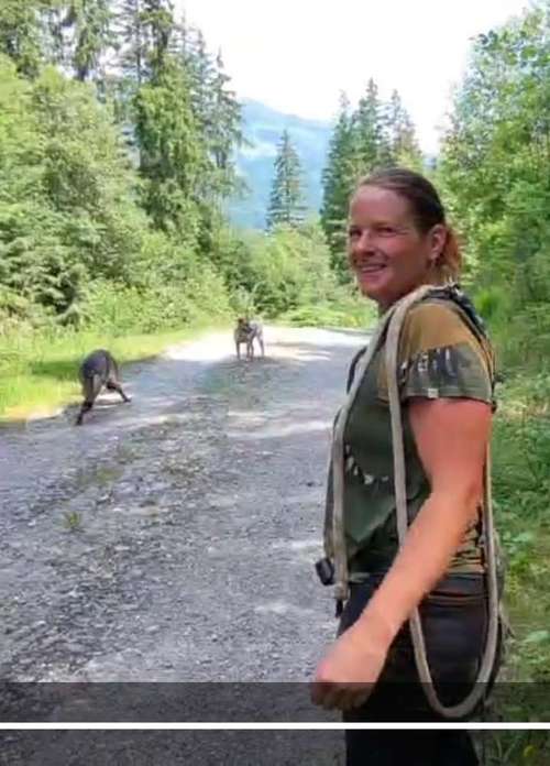 Hundeauslaufgebiet-Alexandra Reiter-Bild