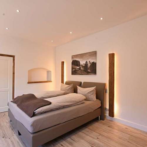 Hundeauslaufgebiet-Fewos mit ❤️  für Hund im Alpenvorland-Bild