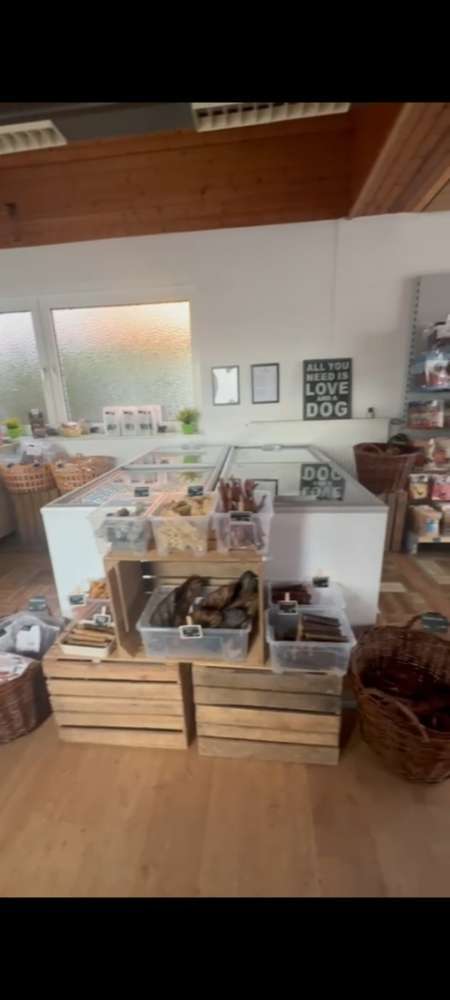 Hundeauslaufgebiet-BARFERIE CELLE-Bild