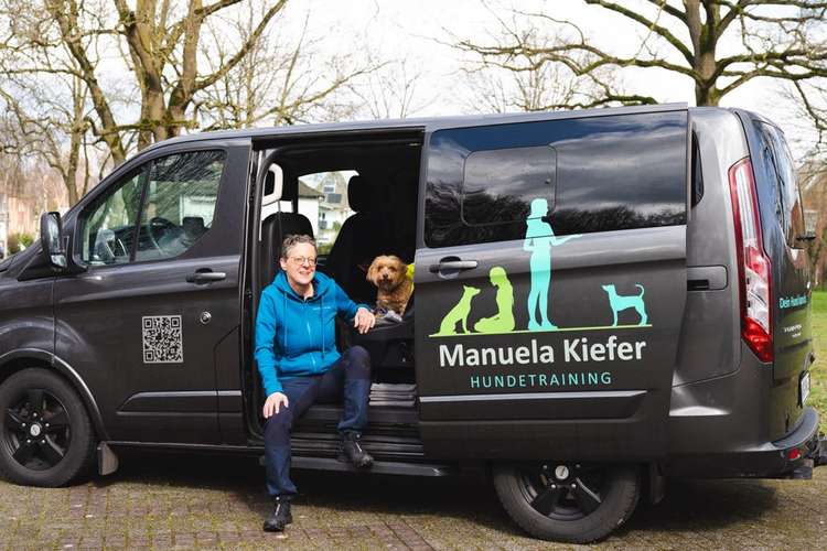 Hundeauslaufgebiet-Manuela Kiefer Hundetraining-Bild