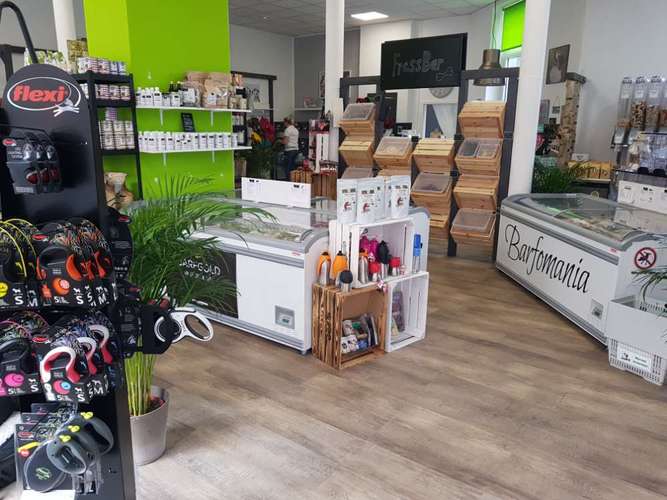 Hundeauslaufgebiet-GoodDogs Hundeshop-Bild