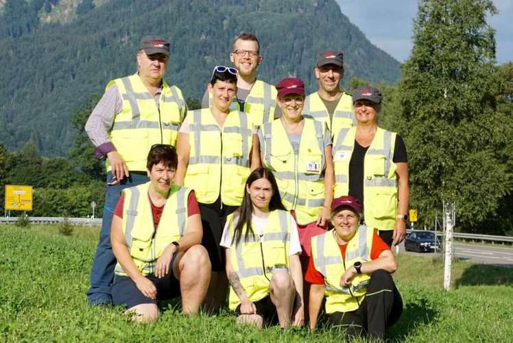 Hundeauslaufgebiet-1a-Suchhundeausbildung /Tiersuche Allgäu-Bild