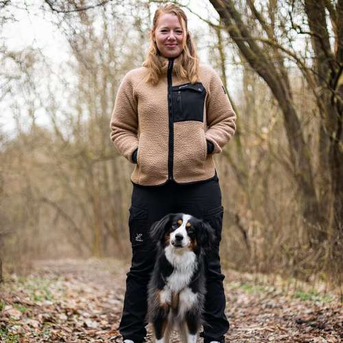 Hundeauslaufgebiet-Pfötchen-Schule Chiara Müller-Bild
