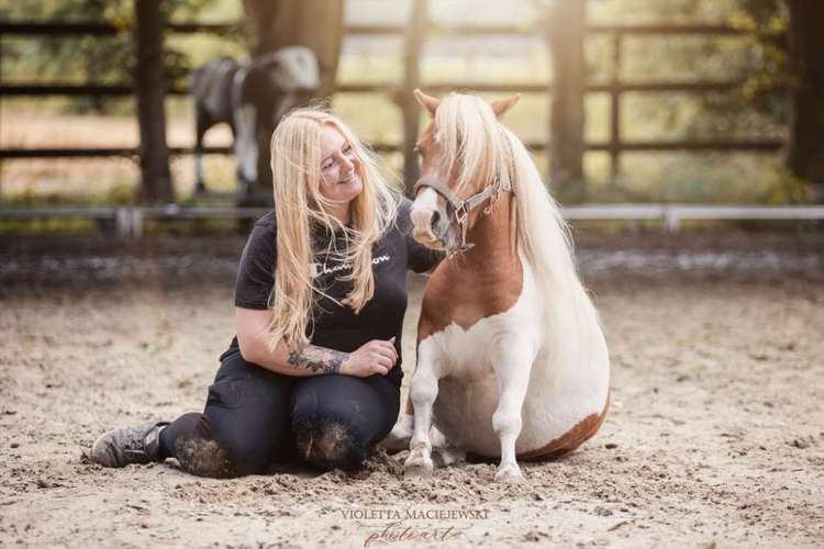 Hundeauslaufgebiet-VIOLETTA-DSH Fotografie Violetta Hanau-Bild