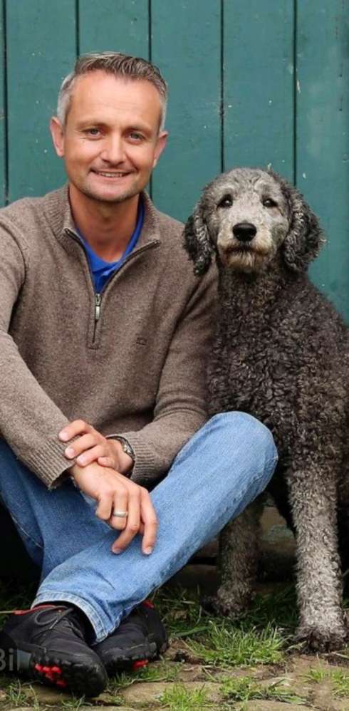 Hundeauslaufgebiet-Martin Rütter Hundeschule Kiel-Bild