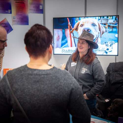 Hundeauslaufgebiet-Hundecoach Melly - Mobil & Individurll-Bild