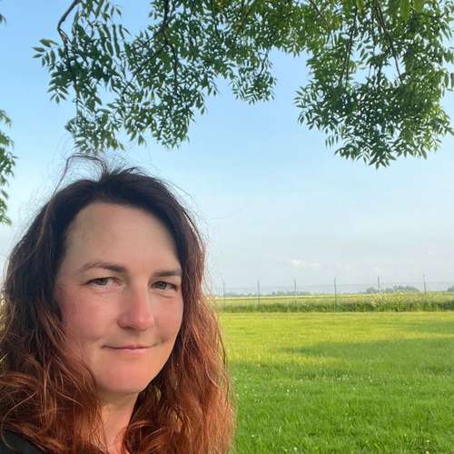 Hundeauslaufgebiet-Hundecoach Melly - Mobil & Individurll-Bild