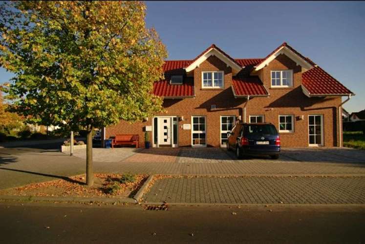 Hundeauslaufgebiet-Dr. Julia Frangipani-Bild