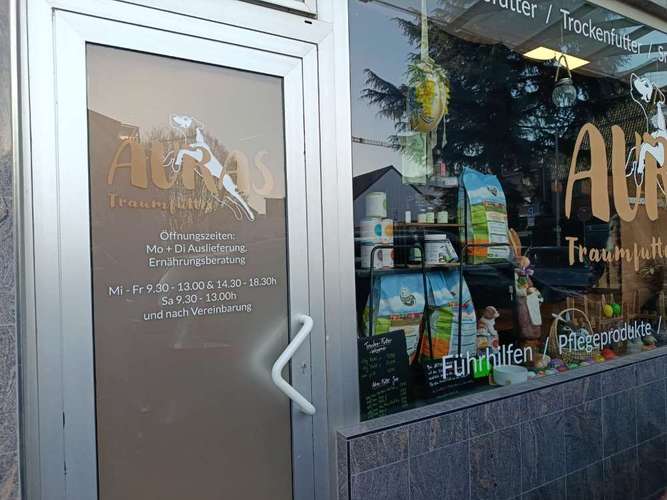 Hundeauslaufgebiet-Tierischaktiv Tiertherapie & Hundesalon-Bild