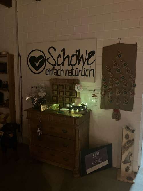 Hundeauslaufgebiet-B.A.R.F.-Shop Bad Laer-Bild