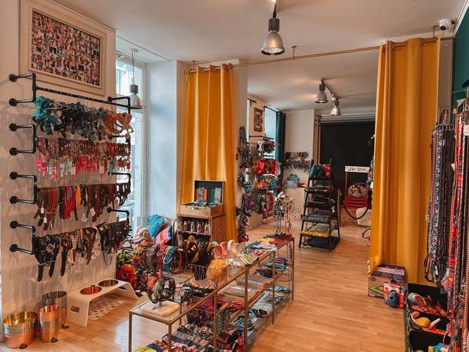 Hundeauslaufgebiet-Ruby’s Hundeboutique-Bild