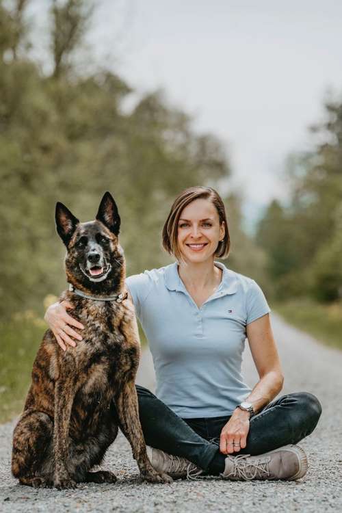 Hundeauslaufgebiet-Martin Rütter Hundeschule linkes Zürichseeufer / Zug-Bild