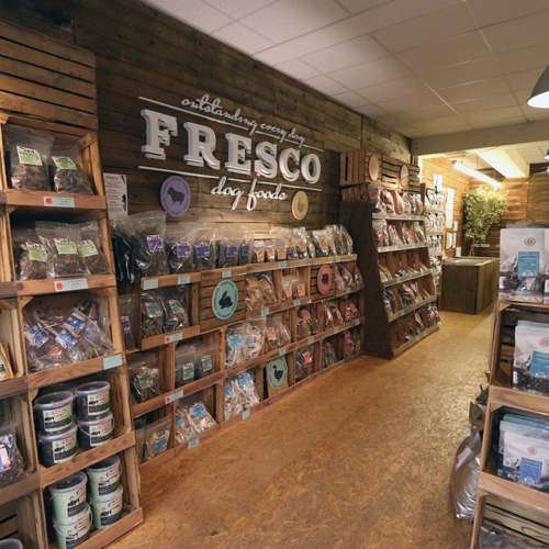Hundeauslaufgebiet-Fresco Store Hattingen-Bild