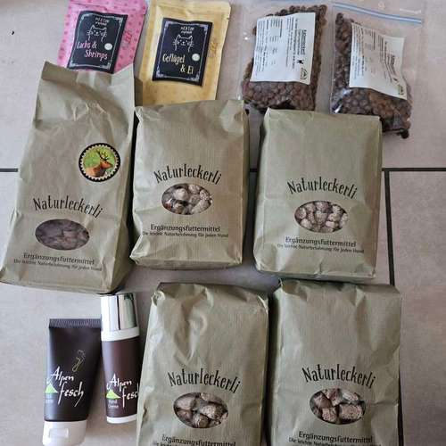 Hundeauslaufgebiet-Jo's DMS Coaching / Therapie / Futter-Bild