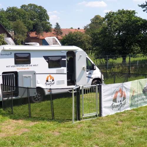 Hundeauslaufgebiet-TourDogs Wohnmobil-Vermietung-Bild