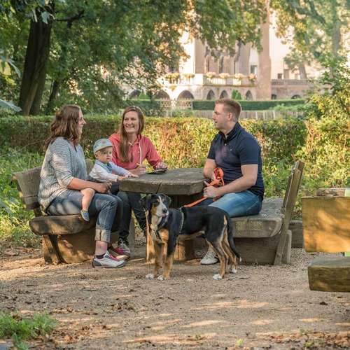 Hundeauslaufgebiet-Martin Rütter Hundeschule Holger Scholz-Bild