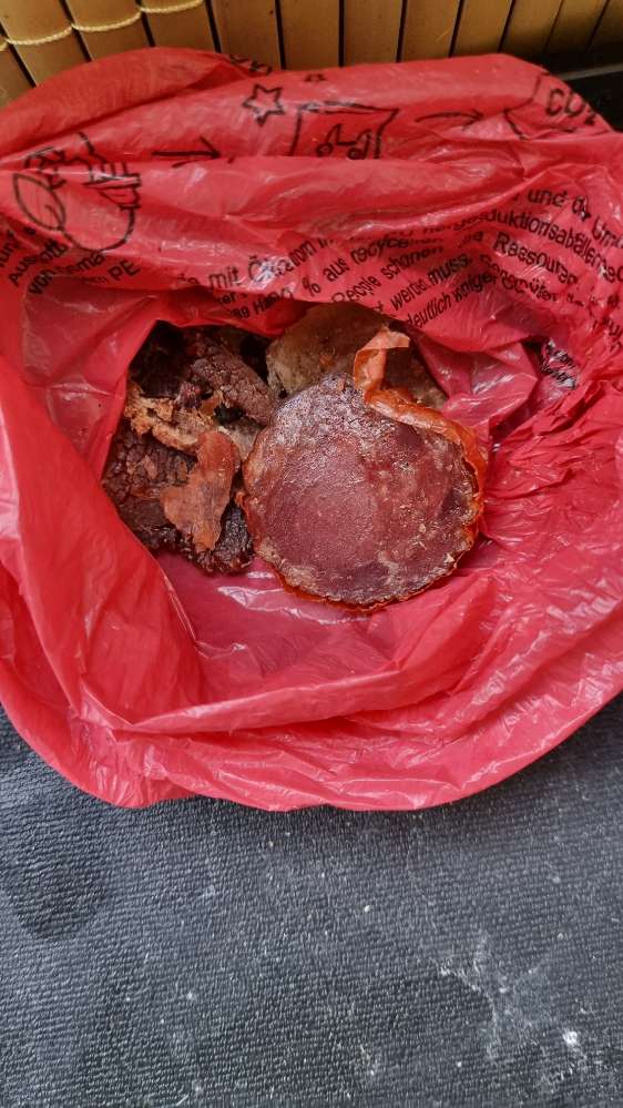 Giftköder-Fast täglich Fleischreste auf der Straße-Profilbild