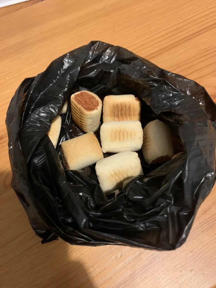 Giftköder-Leckerlies um Zaun verteilt-Profilbild