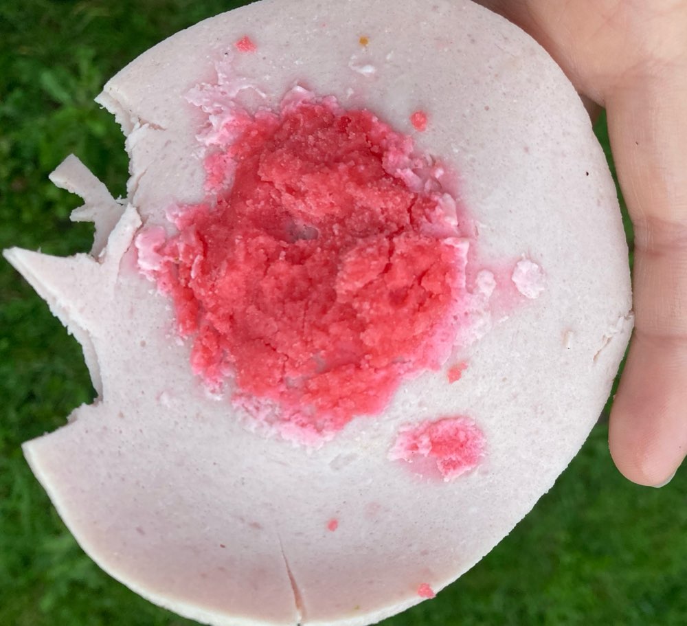 Giftköder-Wurst mit vermeintlichen Giftköder-Profilbild