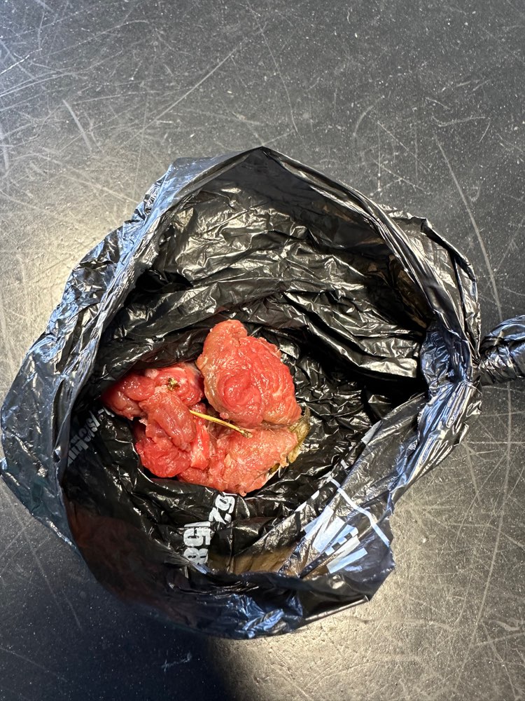 Giftköder-Ausgelegtes Rohes Fleisch (Giftköder)-Profilbild