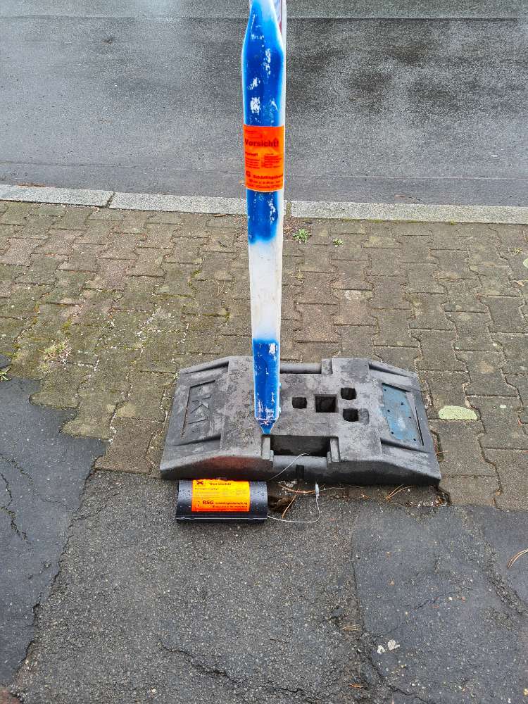 Giftköder-Barke vom Bezirksamt mit Rattengift-Profilbild