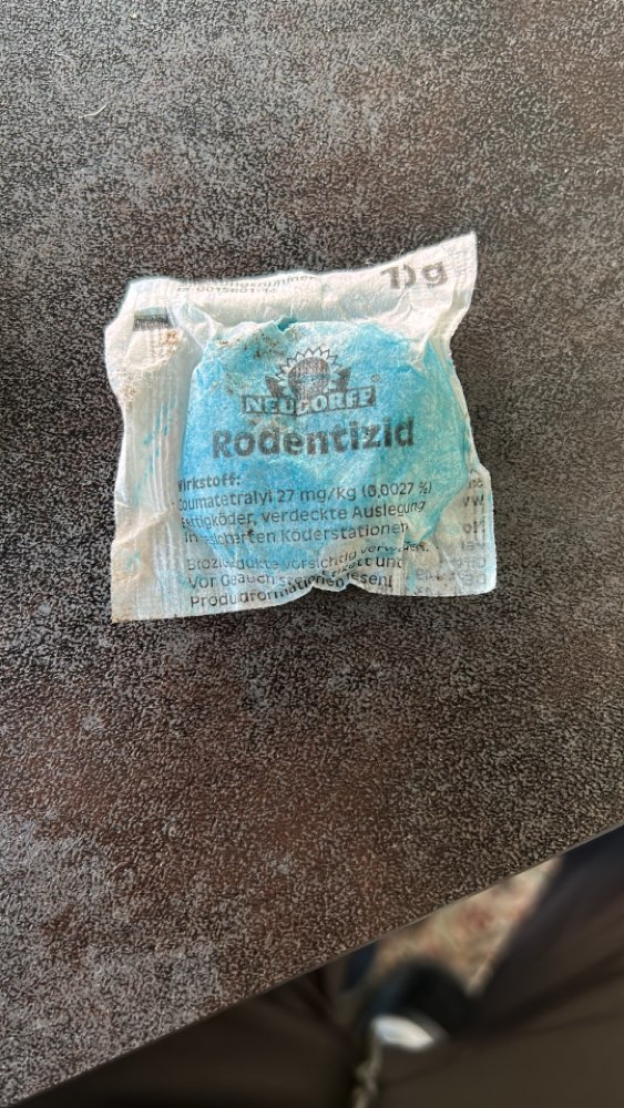 Giftköder-Giftköder in Hecken und Grundstück-Profilbild