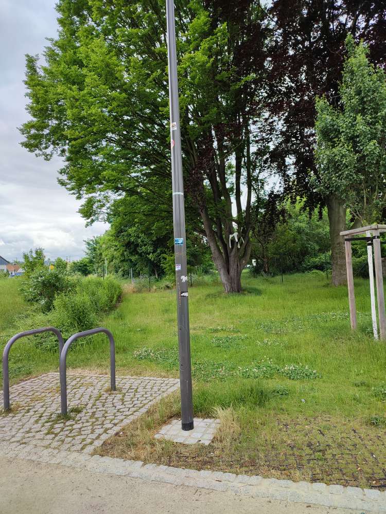 Giftköder-Essensreste und Glasscherben-Profilbild