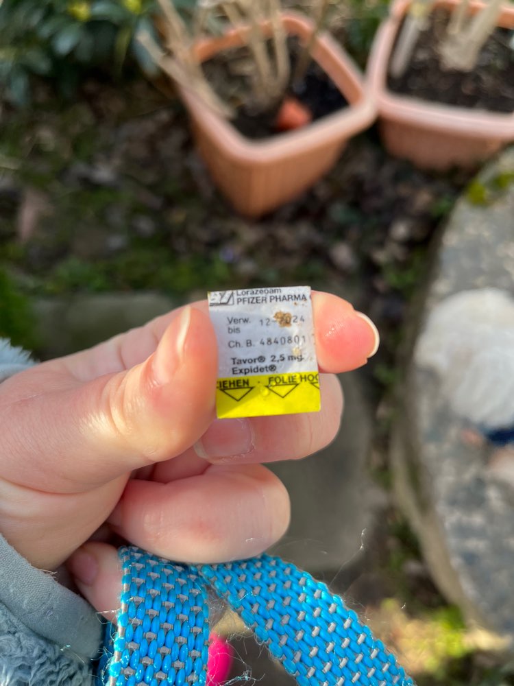 Giftköder-Tabletten über Zaun geworfen-Profilbild