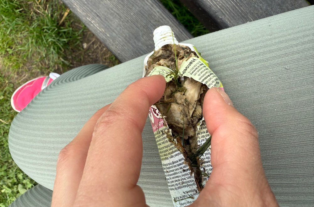 Giftköder-Tube mit verdächtigem Inhalt-Profilbild