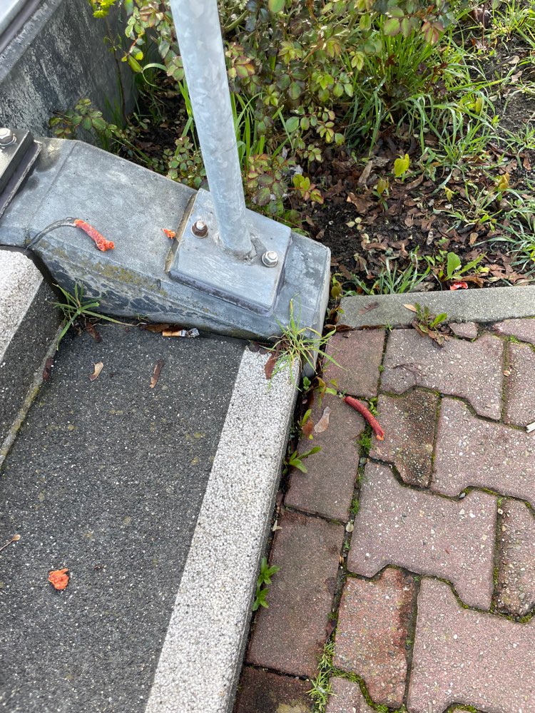 Giftköder-Hartwürste U-Bahn-Station Ober-Eschbach-Profilbild