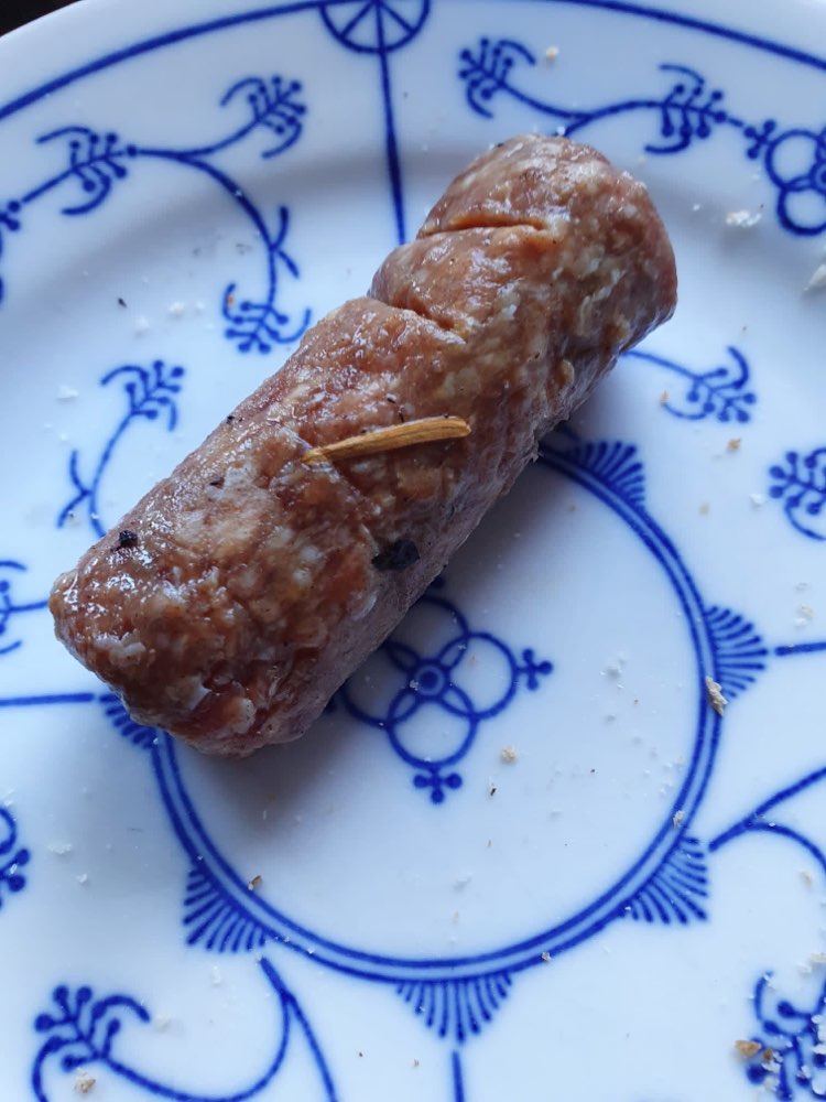 Giftköder-Köder mit Nägeln-Profilbild