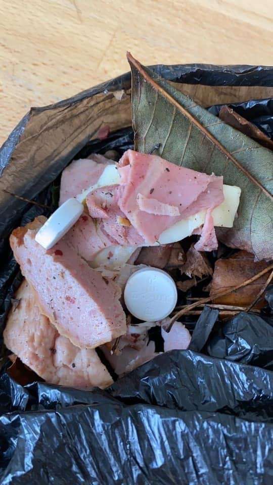 Giftköder-Fleisch mit Tabletten-Profilbild