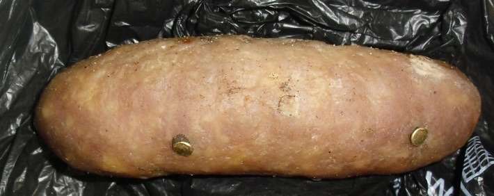 Giftköder-Wurst mit Nägeln-Profilbild