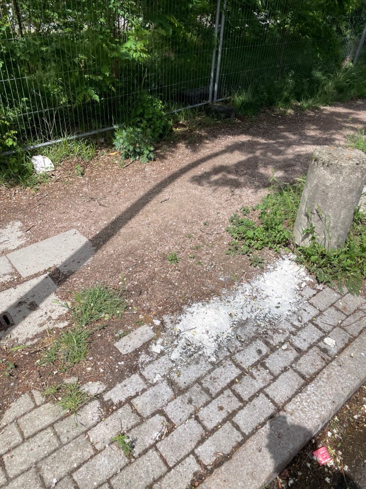 Giftköder-Pulver auf dem Weg-Profilbild