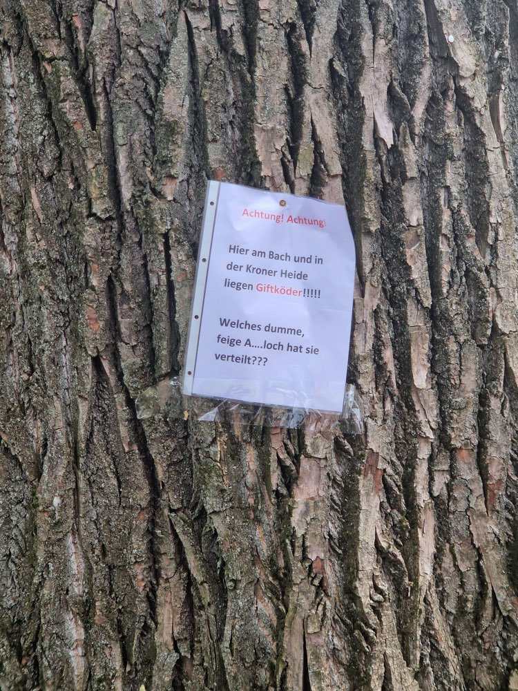 Giftköder-Schild mit Warnung vor Giftködern-Profilbild